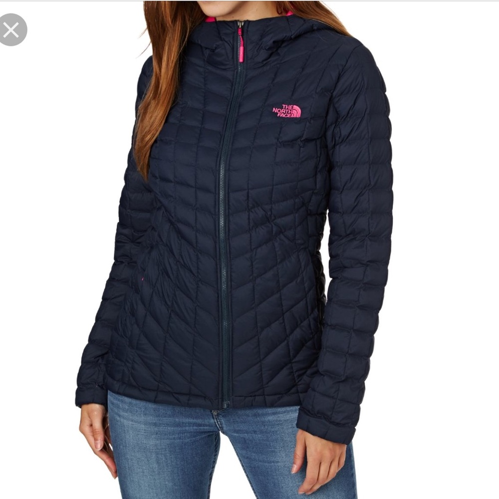BRAND NEW WOMENS NORTH FACE THERMOBALL JACKET OBO